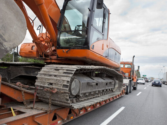Safety Tips for Transporting Construction Machinery Heavy Equipment Transport
