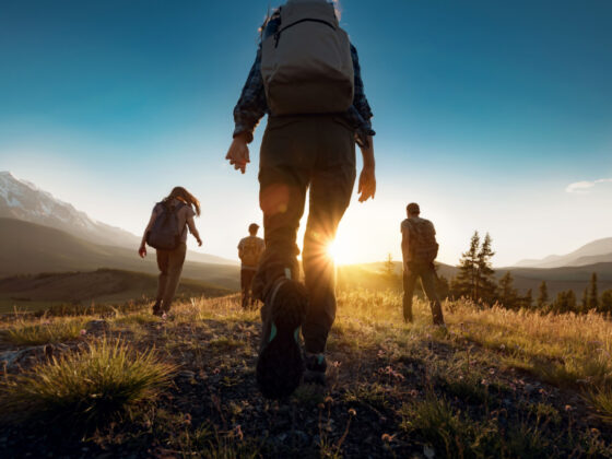 hiking safety tips